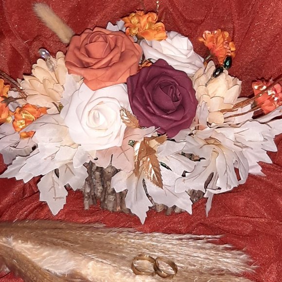 Lings Moments Centerpieces - Picture 15 of 15